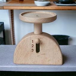Wooden_Weighing_Scale_Early_Maths_Learning_Pretend_Play_Toy_wooden-weighing-scale-pretend-play-0