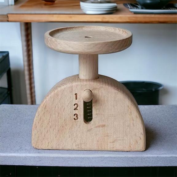 Wooden_Weighing_Scale_Early_Maths_Learning_Pretend_Play_Toy_wooden-weighing-scale-pretend-play-0