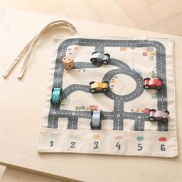 Wooden_Travel_on_the_Go_Car_Toy_with_Canvas_Board_Game_Mat_wooden-car-with-parking-map-2