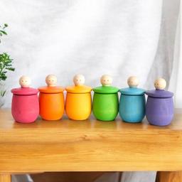 Wooden_Spinning_Top_with_Cup._Set_of_6_different_colours_wooden-spinning-toy-1