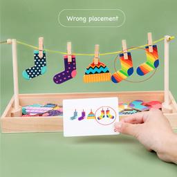 Wooden_snowman's_clothes_hanging_Sequence_&_Logic_educational_game_wooden-snow-man-clothes-hanging-game-3