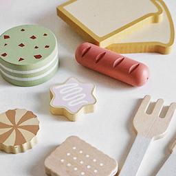 Wooden_picnic_pretend_play_set,_mat_&_storage_bag_O1CN01iYwzLp1lSEa3khIiV__2210751994817-0-cib