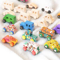 Wooden_DIY_cars_party_pack._Paint_your_own_vehicle._Children_Art_Creativity_Kit_DIY-wooden-car-7