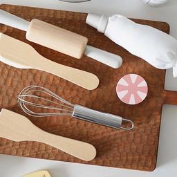 Wooden_Cookie_Baking_Complete_Kitchen_Pretend_Role_Play_Set_nunukids-cookie-baking-set-3