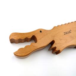 Wooden_alligator_music_toy._Sound_sensory_exploration_toy_alligator-music-toy-2
