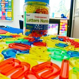 Translucent_see_through_letters_and_numbers._Early_Learning_Toy_translucent-letters