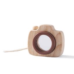Mini_Wooden_Camera_Party_Favour_mini-wooden-camera-brown