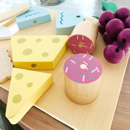 Magnetic_Play_Food_Set._Pretend_Play._Wooden_Kitchen_Toy._wooden-magnetic-cutting-3