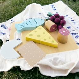 Magnetic_Play_Food_Set._Pretend_Play._Wooden_Kitchen_Toy._wooden-magnetic-cutting
