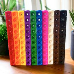 Linking_Cubes_with_30_Double-Sided_Question_Activity_Cards_linking-maths-cube-3.1