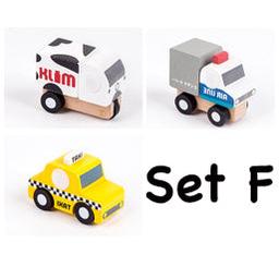 Japanese_brand._Wooden_Transportation_Vehicles._Pretend_Play_wooden-transportation-set-f