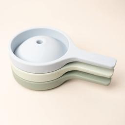 Food_Grade_Silicone_Scoop,_Funnel,_Bowl_Tweezer_Dropper_Sand_Sensory_Play_Tool_silicone-funnel-sieve-4_9de5c6f4-063a