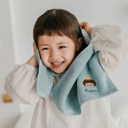 Customised_children_towel_,_Personalised_Party_Favours_approx_2week_delivery_customised-towel-1