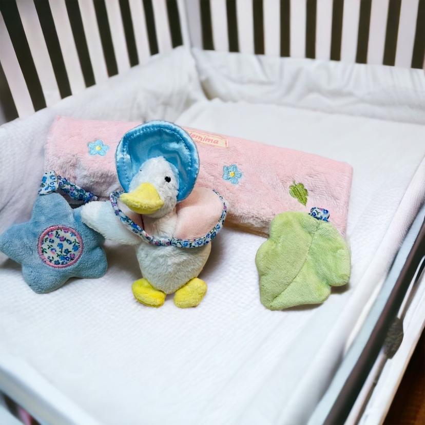 Crib_Stroller_Bed_Rattle_Hanging_Mother_goose_Toy_stroller-hanging-toy-1