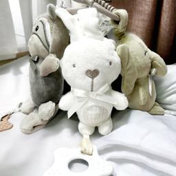 Baby_Trio_Stroller_Toy_with_Silicone_Teether_bbsky-trio-3