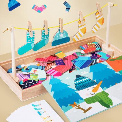 Wooden_snowman's_clothes_hanging_Sequence_&_Logic_educational_game_wooden-snow-man-clothes-hanging-game-9