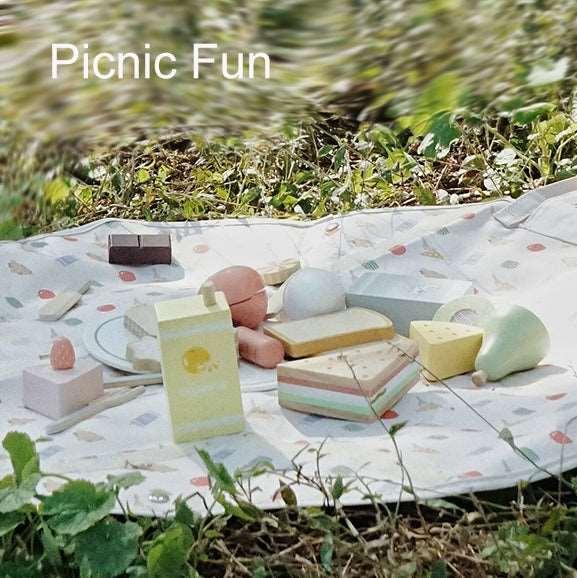 Wooden_picnic_pretend_play_set,_mat_&_storage_bag_O1CN01Bbvjxo1lSEa3kgMVr-2210751994817-0-cib-_4