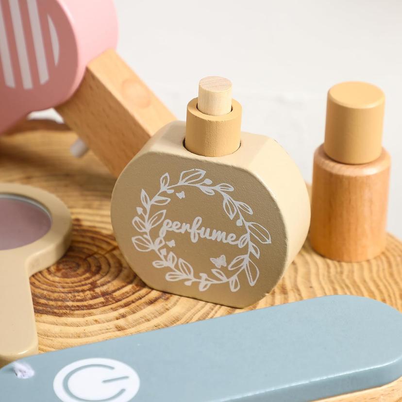 Wooden_Make_Up_Pretend_Play_Set_Perfect_Gift_Set_for_Girls_wooden-make-up-pretend-play-set-9