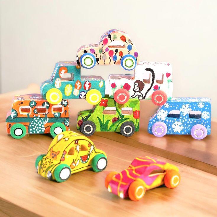 Wooden_DIY_cars_party_pack._Paint_your_own_vehicle._Children_Art_Creativity_Kit_DIY-wooden-car