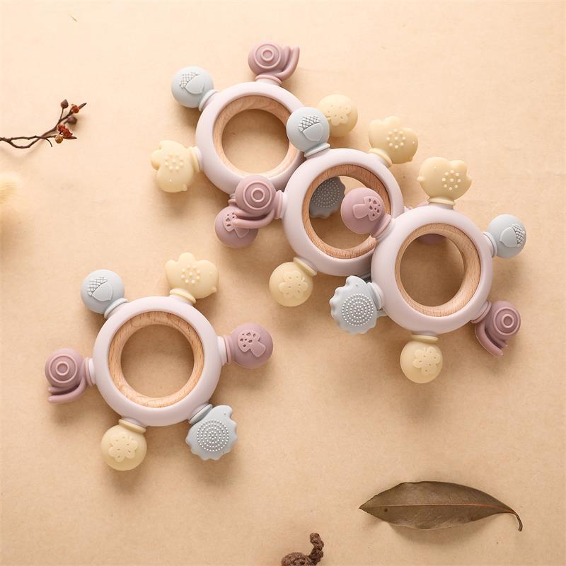 Wooden_baby_silicone_multi-directional_bite_teether_silicone-teether-1