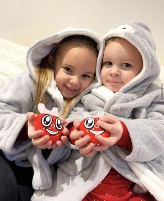 Wiggle_Children_Silicone_Electric_Toothbrush_O1CN01WCzdKd1axPpSbxZIJ__83203396.jpg_400x400_1