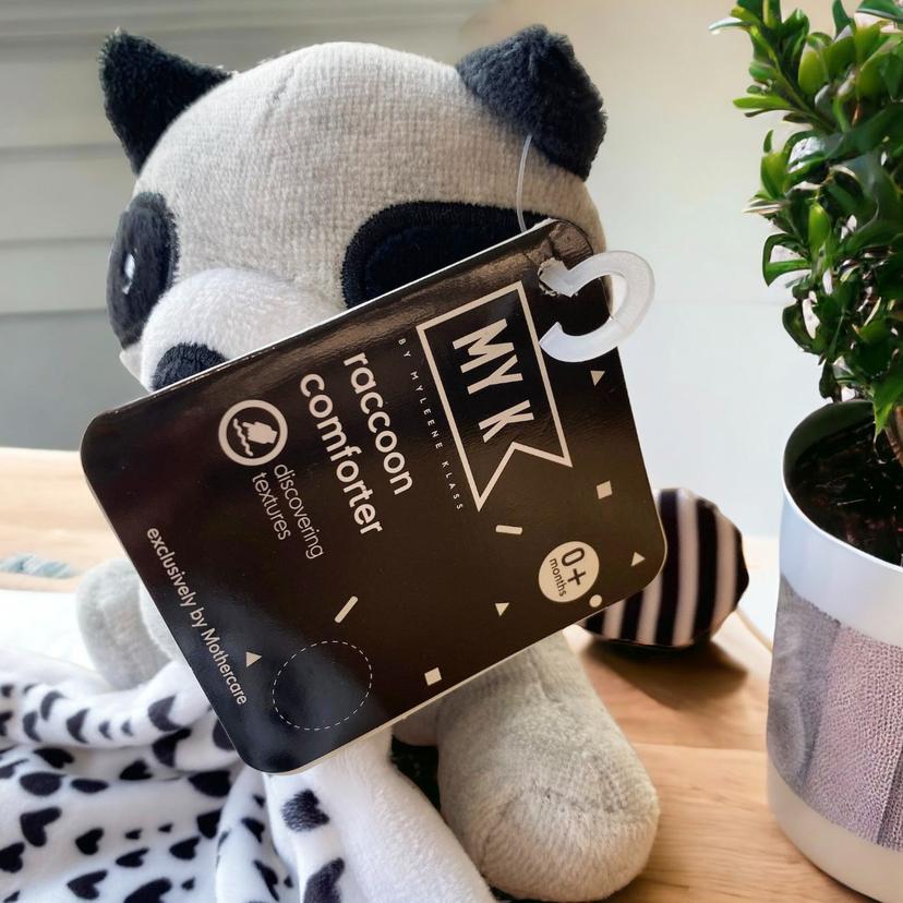 Mothercare_black_and_white_infant_toys_mothercare-raccoon-comforter-1_70159276-3b8c-4587-816e-f11ce19274b2