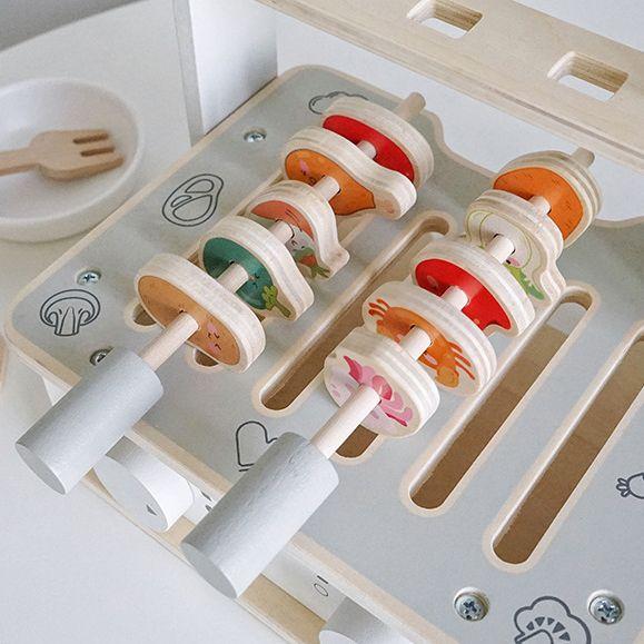Korean_Wooden_kitchen_BBQ_play_set._Pretend_Play_nunukids-bbq-set-6