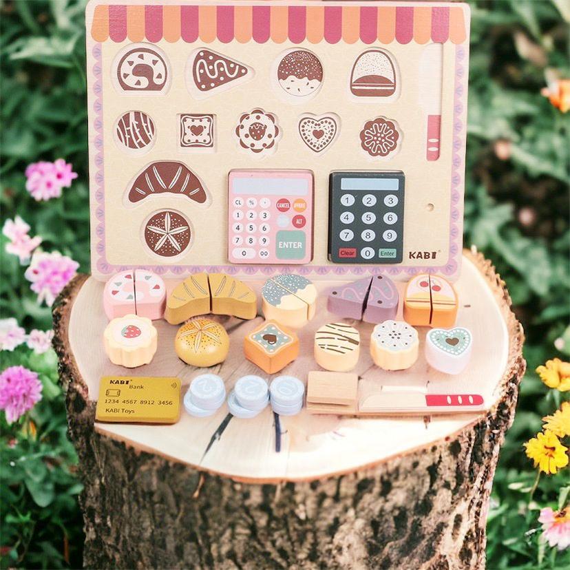 Kabi_Wooden_Role_Play_Toy_Bake_Food_Cutting_Tray_Pretend_Play_Set._Wooden_Kitchen_Food_Toy._kabi-bake-food-cutting-2