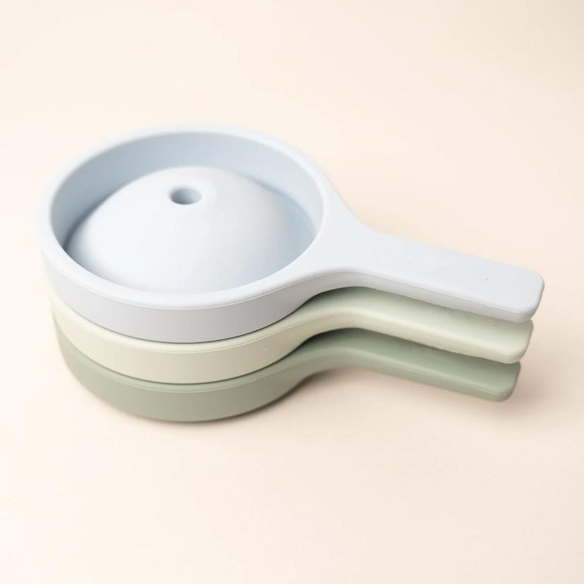 Food_Grade_Silicone_Scoop,_Funnel,_Bowl_Tweezer_Dropper_Sand_Sensory_Play_Tool_silicone-funnel-sieve-4_9de5c6f4-063a