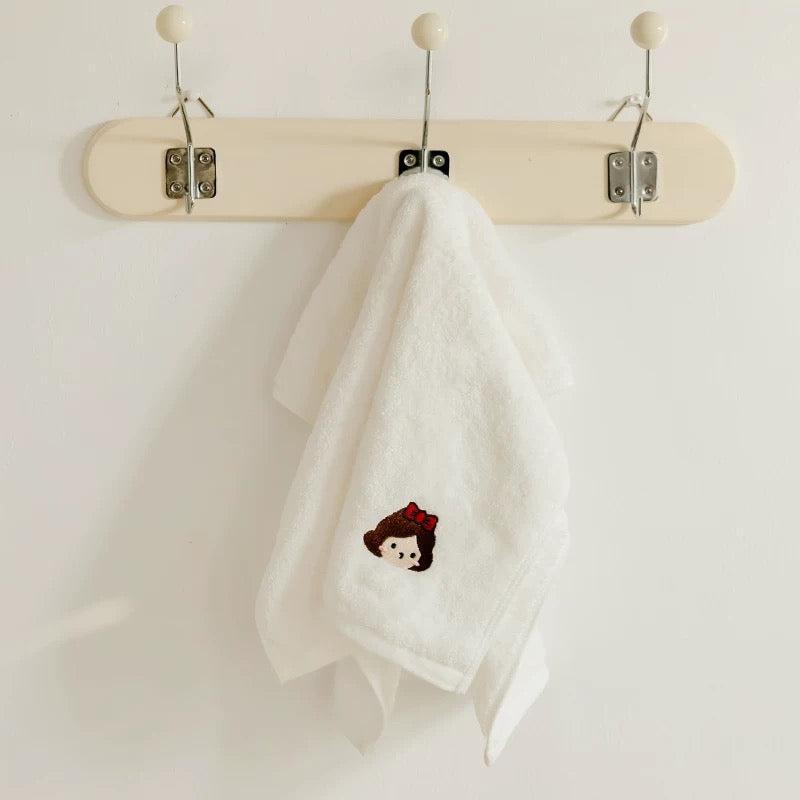 Customised_children_towel_,_Personalised_Party_Favours_approx_2week_delivery_customised-towel-0